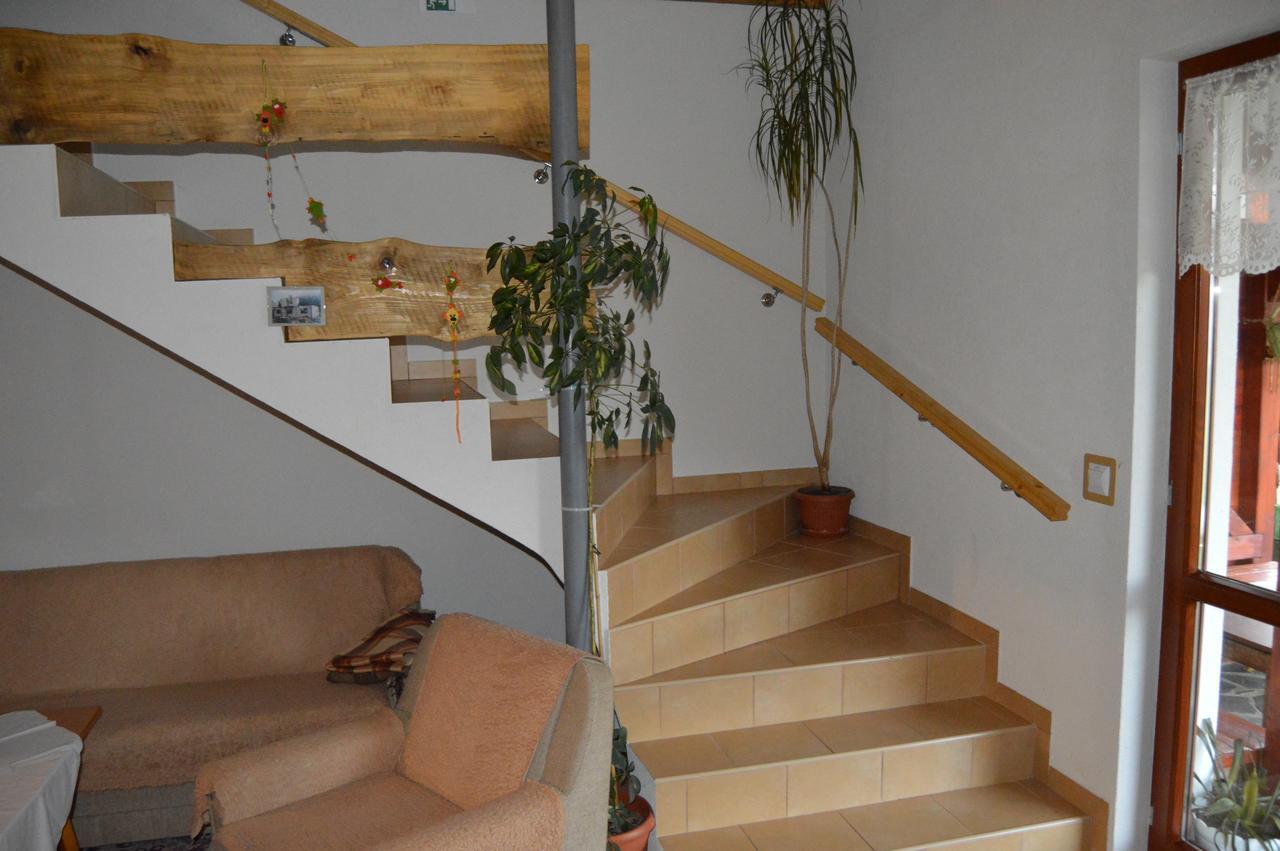 Ubytovanie Sokolica Červený Kláštor Bagian luar foto
